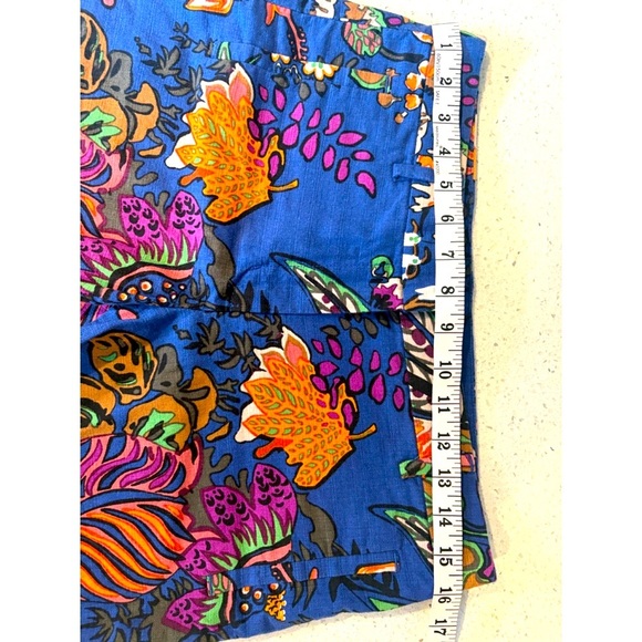 Banana Republic Shorts Size 4 - Picture 2 of 6